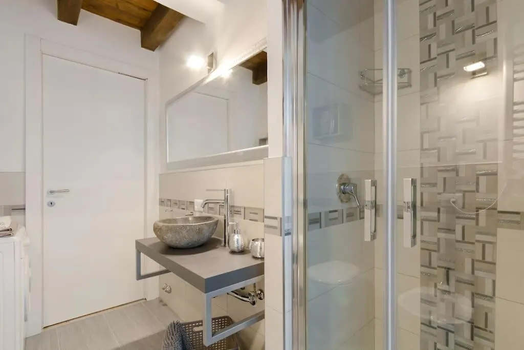 Antico Loft كومو 0*,