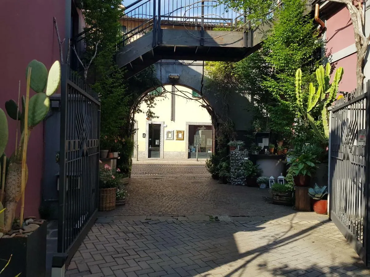 Antico Loft Como 0*,  Itália